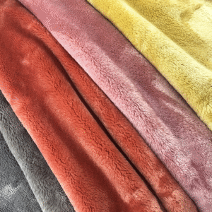 Chinese Manufacturer Fuzzy Fluffy 100% Polyester Flannel Fleece Fabric for Home Textile
